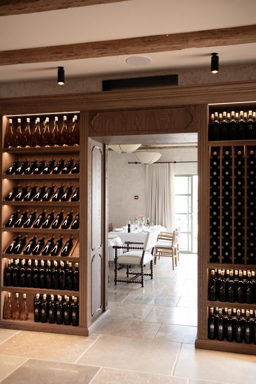 Saints Hills Cantina Visnjan Ngoại thất bức ảnh